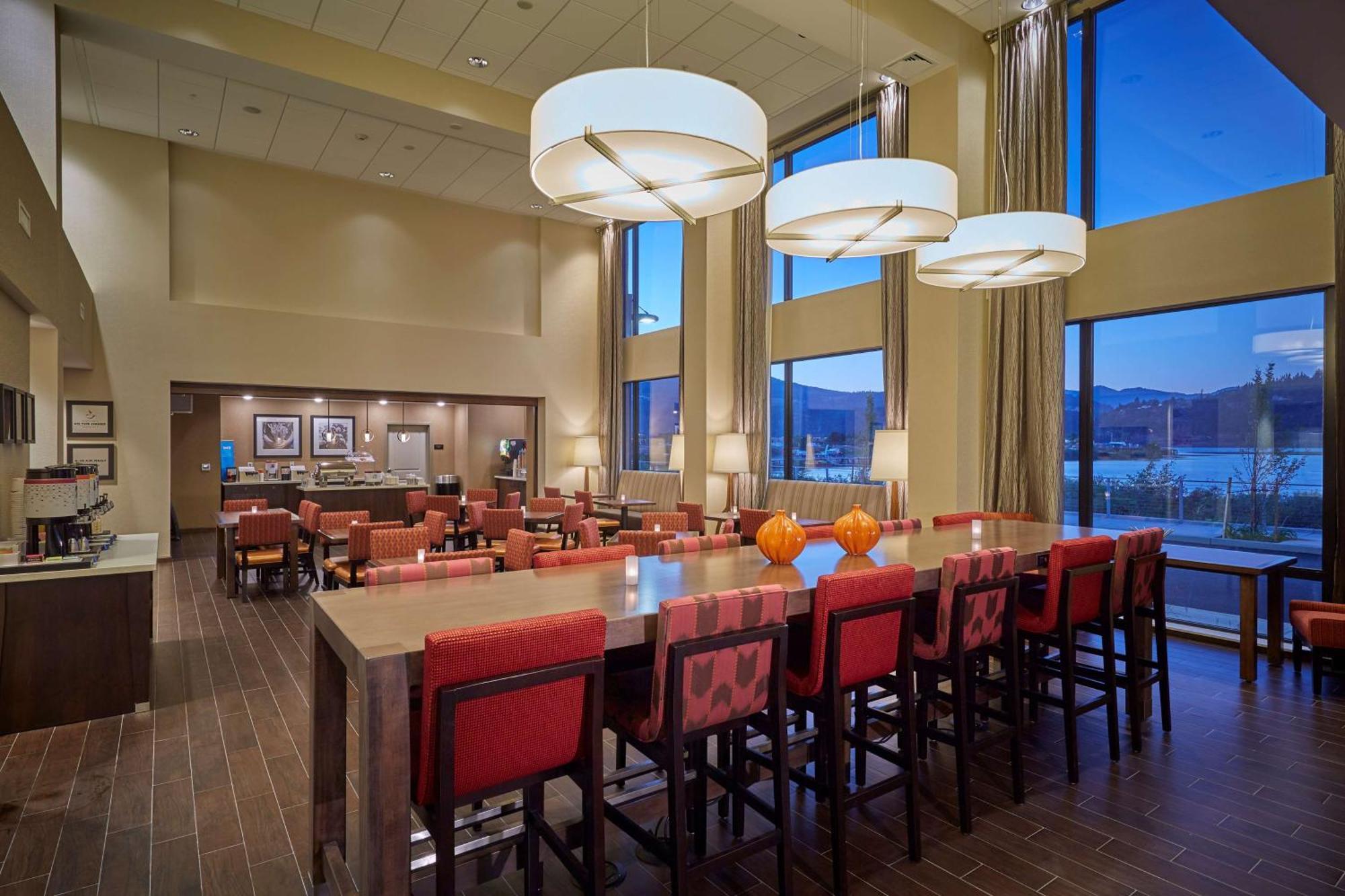 Hampton Inn & Suites Hood River Extérieur photo