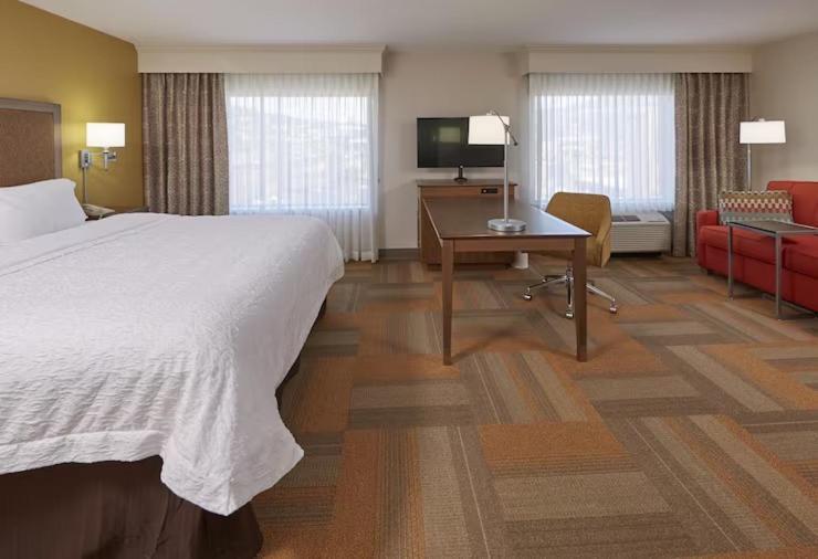 Hampton Inn & Suites Hood River Extérieur photo