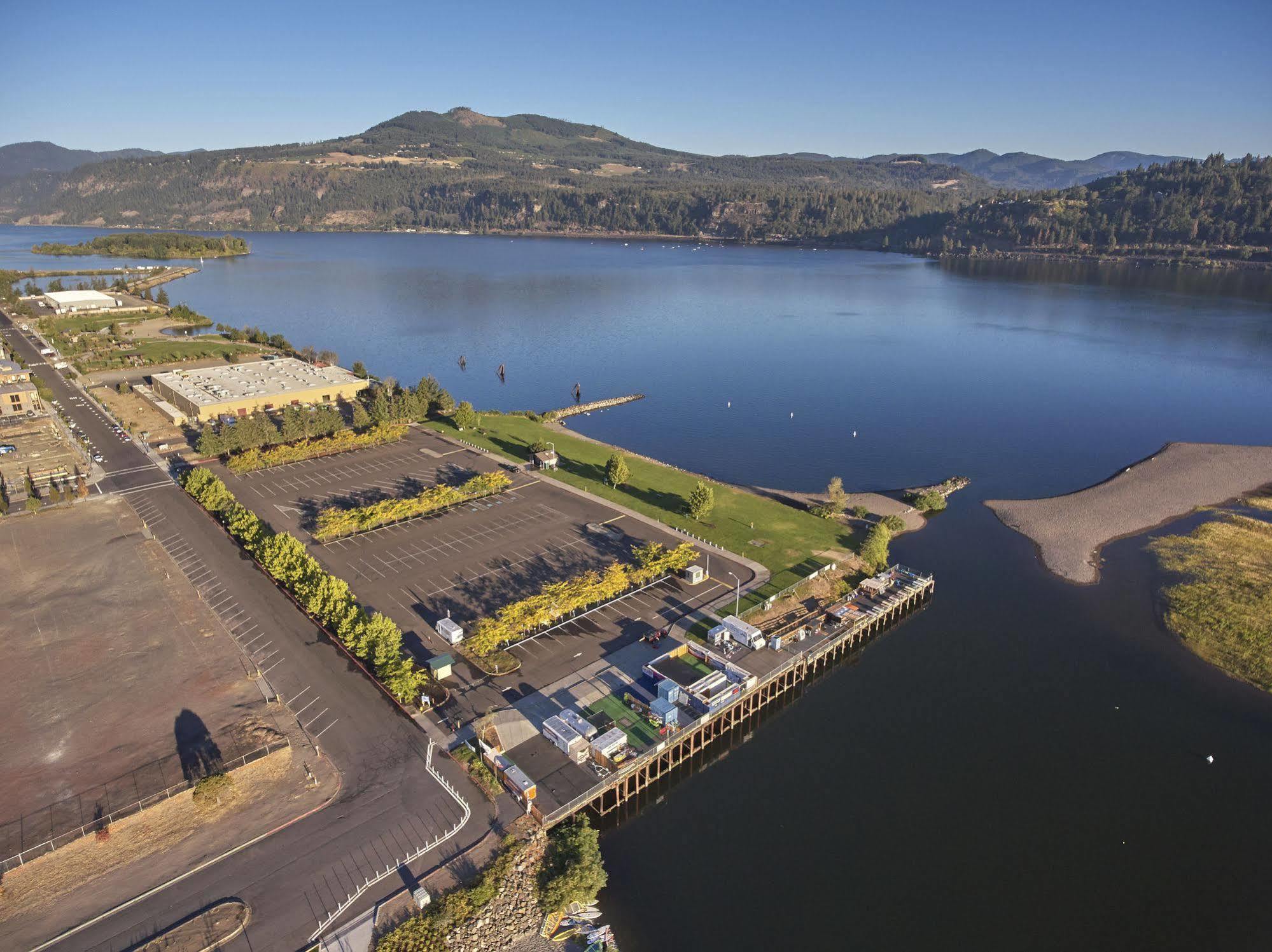 Hampton Inn & Suites Hood River Extérieur photo